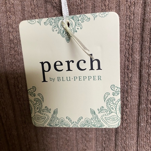 Perch by Blu Pepper
Camisole. 2XL. New with tags. Cocoa color. - Picture 5 of 9